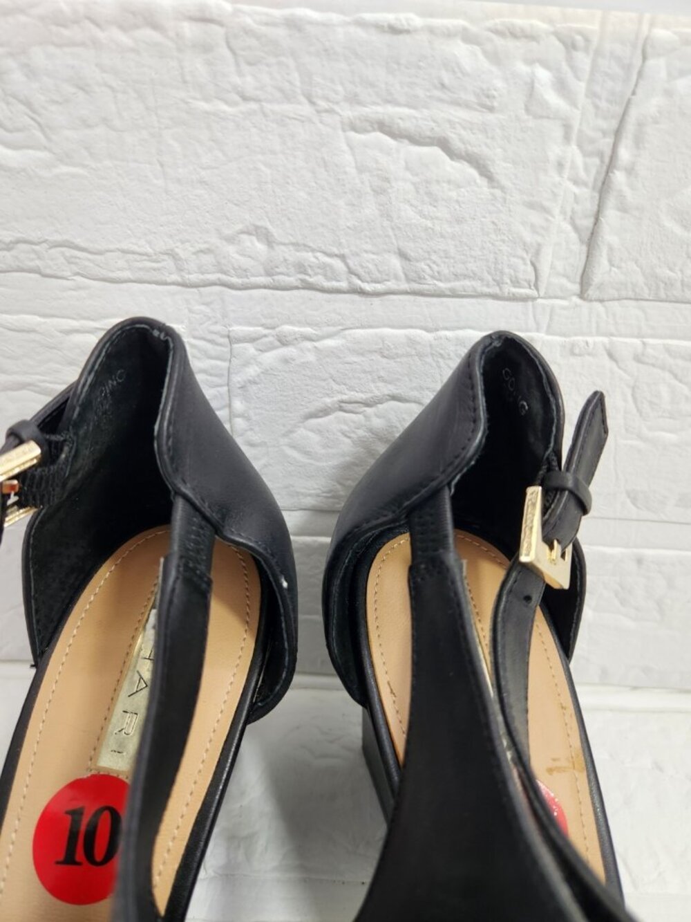 Tahari Heels Women Size 10 Black Leather Peep Toe Cut Outs Buckle Classic Work - Picture 7 of 8